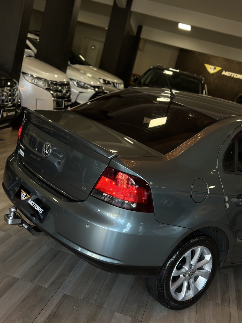 VOYAGE 1.6 MI COMFORTLINE 8V FLEX 4P MANUAL - 2011 - CAXIAS DO SUL