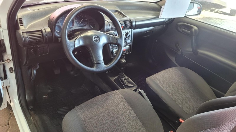 CORSA 1.6 MPFI ST CS 8V GASOLINA 2P MANUAL - 2003 - GARIBALDI