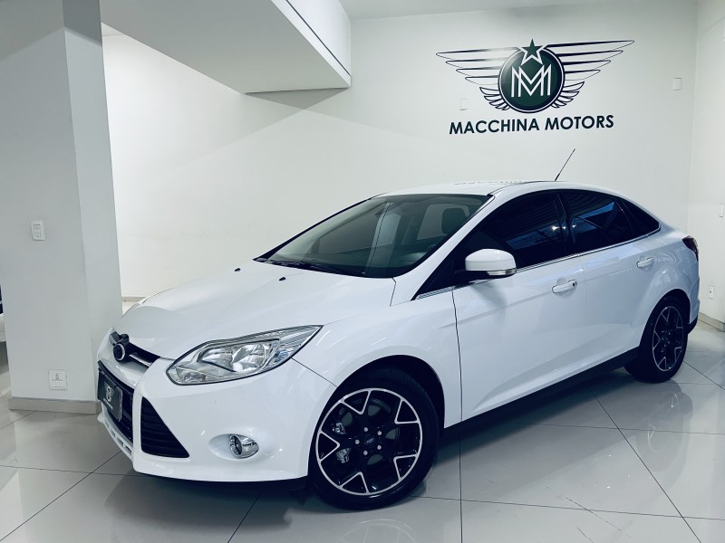 FOCUS 2.0 TITANIUM SEDAN 16V FLEX 4P AUTOMÁTICO - 2014 - CAXIAS DO SUL