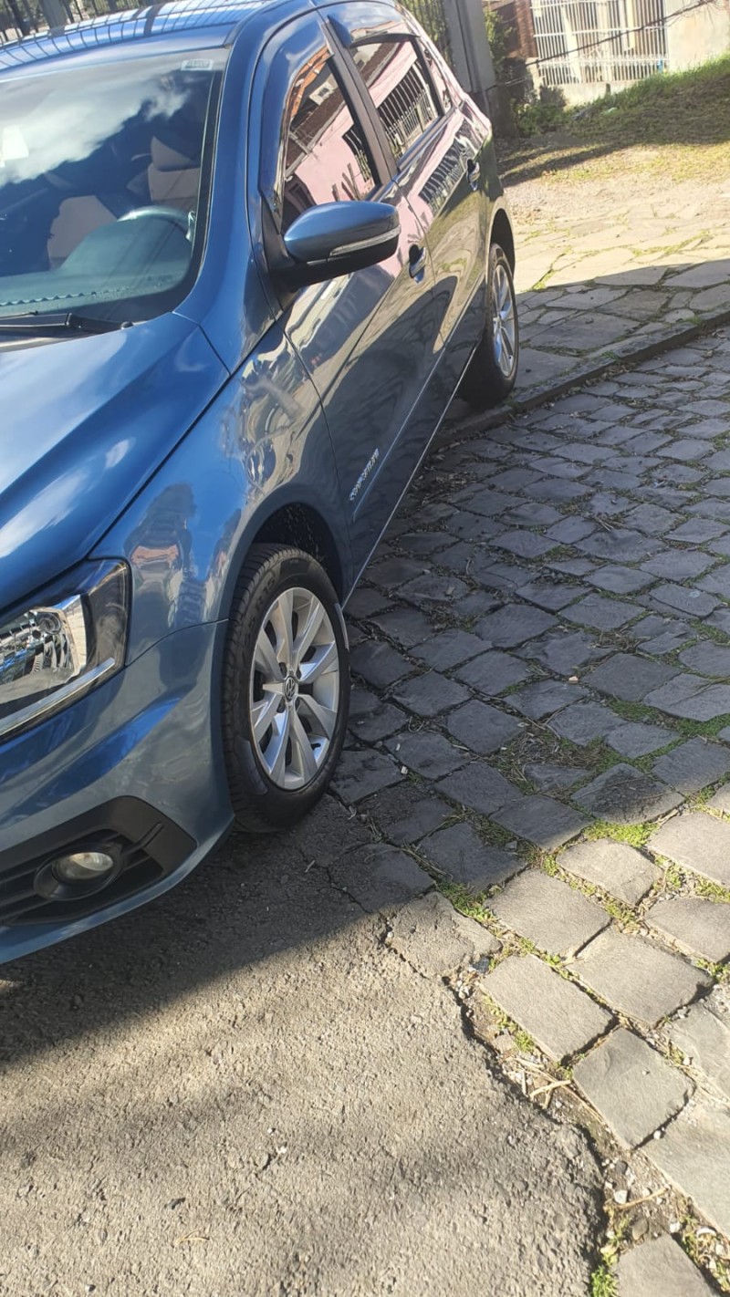 GOL 1.6 MI HIGHLINE 8V FLEX 4P MANUAL - 2017 - FARROUPILHA