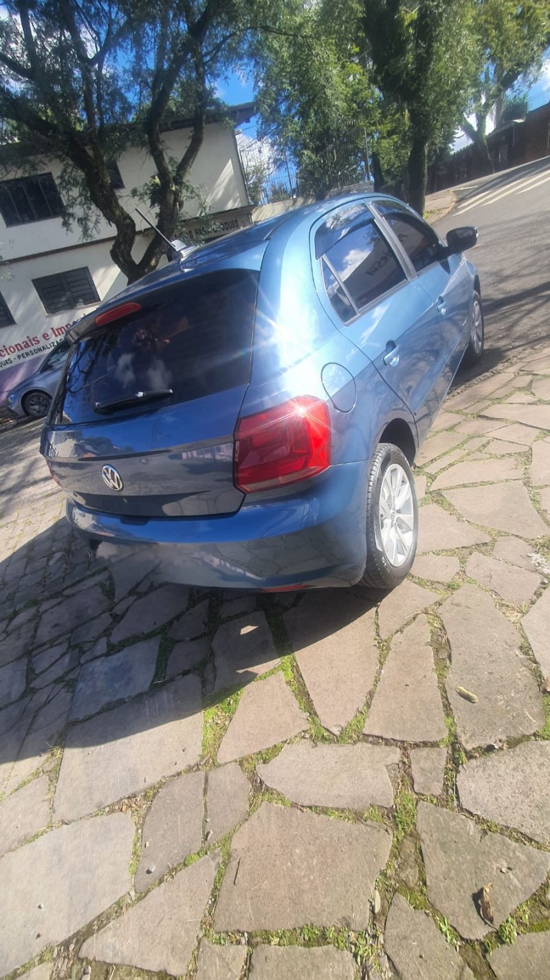 GOL 1.6 MI HIGHLINE 8V FLEX 4P MANUAL - 2017 - FARROUPILHA