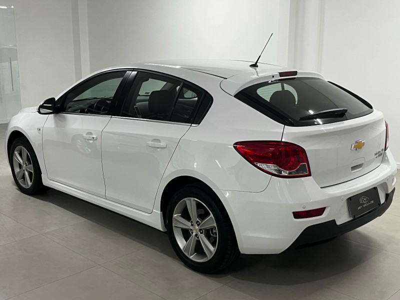 CRUZE 1.8 LT SPORT6 16V FLEX 4P AUTOMÁTICO - 2016 - BENTO GONçALVES
