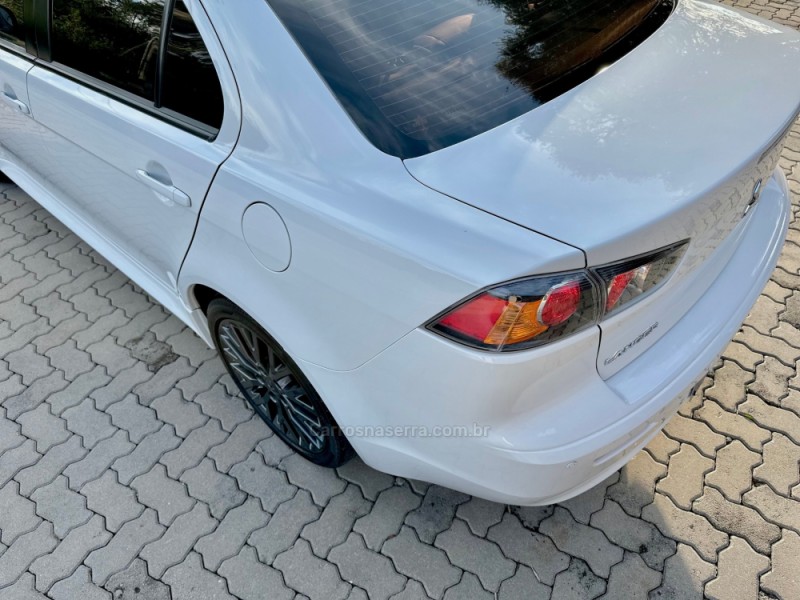 LANCER 2.0 16V GASOLINA 4P AUTOMÁTICO - 2015 - MUçUM