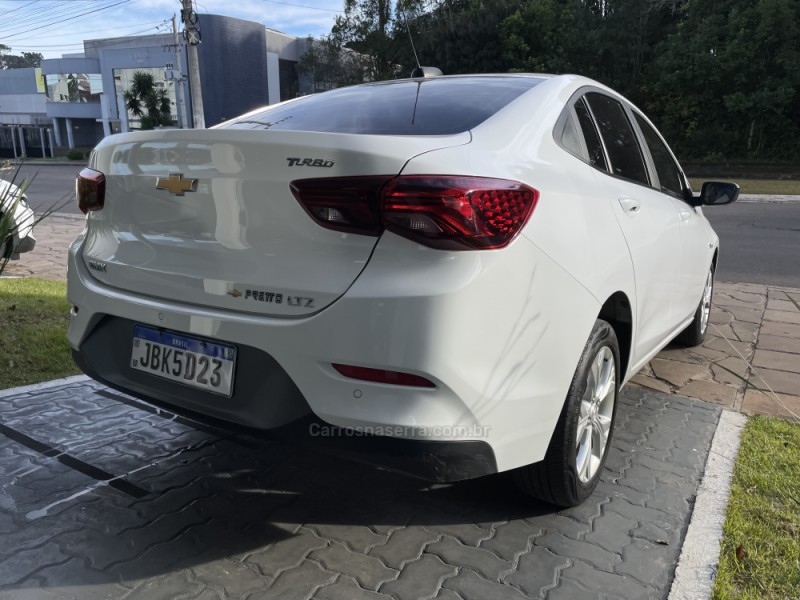 ONIX 1.0 LTZ 12V TURBO FLEX 4P MANUAL - 2023 - GUAPORé