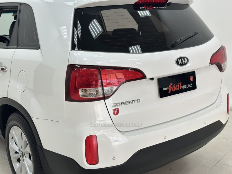 SORENTO 2.4 EX2 4X2 16V GASOLINA 4P AUTOMÁTICO - 2015 - SANTA CRUZ DO SUL