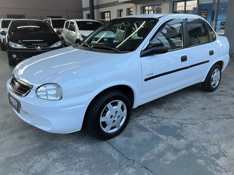 CLASSIC 1.0 VHC LIFE 8V FLEX 4P MANUAL - 2009 - CAXIAS DO SUL