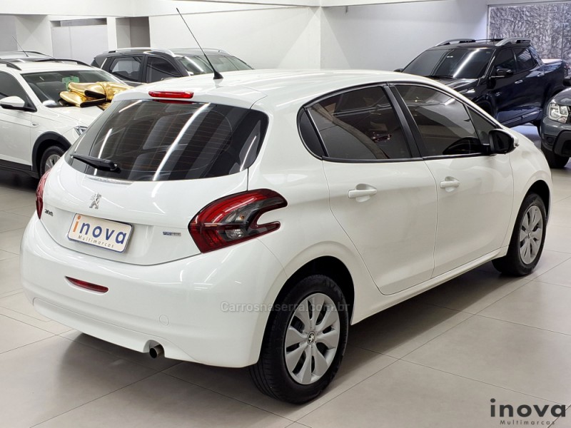 208 1.2 ACTIVE 12V FLEX 4P MANUAL - 2017 - NOVO HAMBURGO
