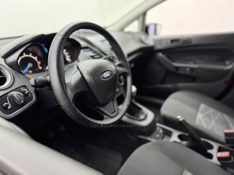 FIESTA 1.5 S HATCH 16V FLEX 4P MANUAL - 2014 - CARLOS BARBOSA