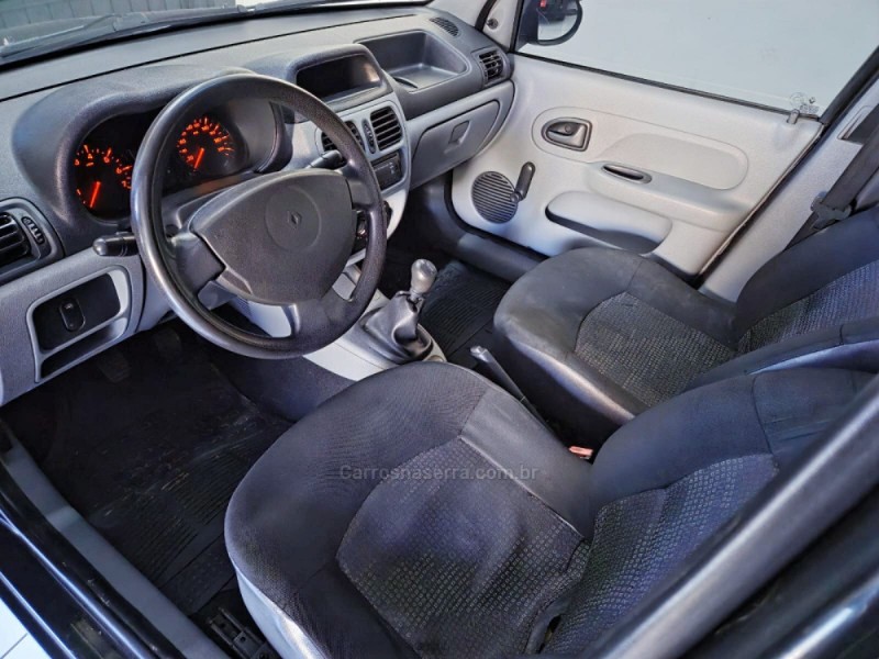 CLIO 1.0 16V FLEX 4P MANUAL - 2012 - CAMPO BOM