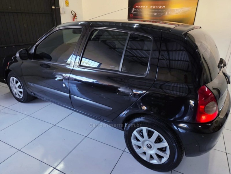 CLIO 1.0 16V FLEX 4P MANUAL - 2012 - CAMPO BOM