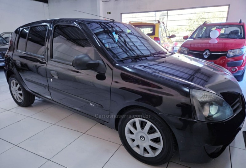 CLIO 1.0 16V FLEX 4P MANUAL - 2012 - CAMPO BOM