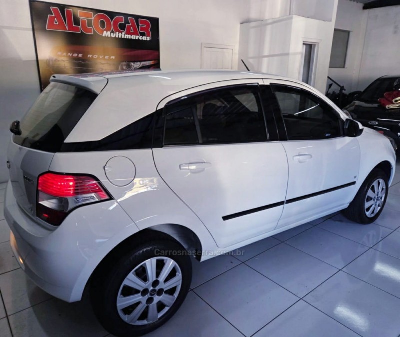 AGILE 1.4 MPFI LT 8V FLEX 4P MANUAL - 2011 - CAMPO BOM