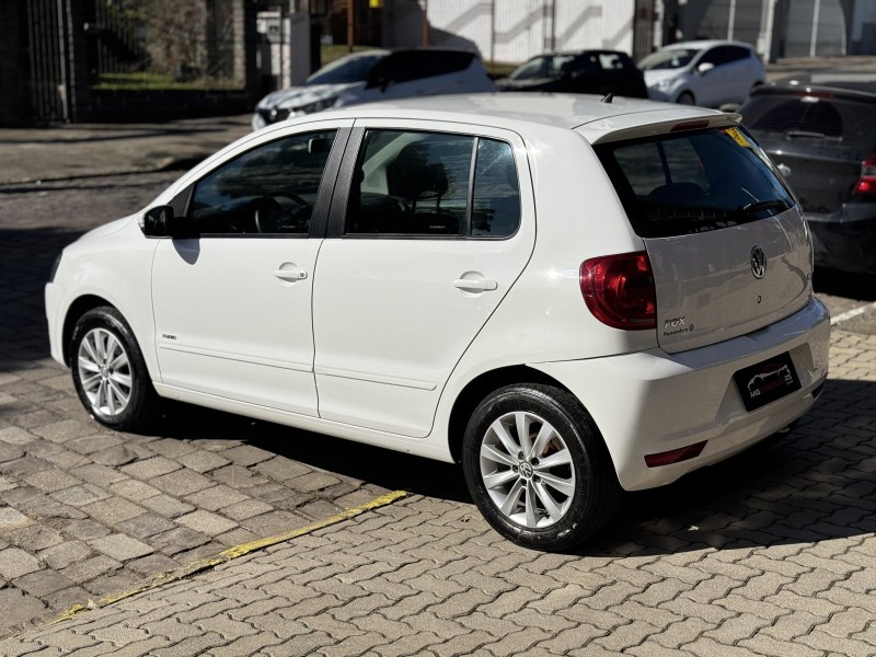 FOX 1.6 MI ITREND 8V FLEX 4P MANUAL - 2013 - CAXIAS DO SUL