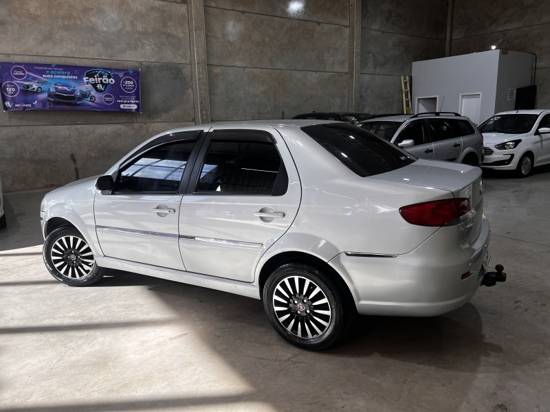 SIENA 1.4 MPI 8V FLEX 4P TETRAFUEL - 2009 - CAXIAS DO SUL