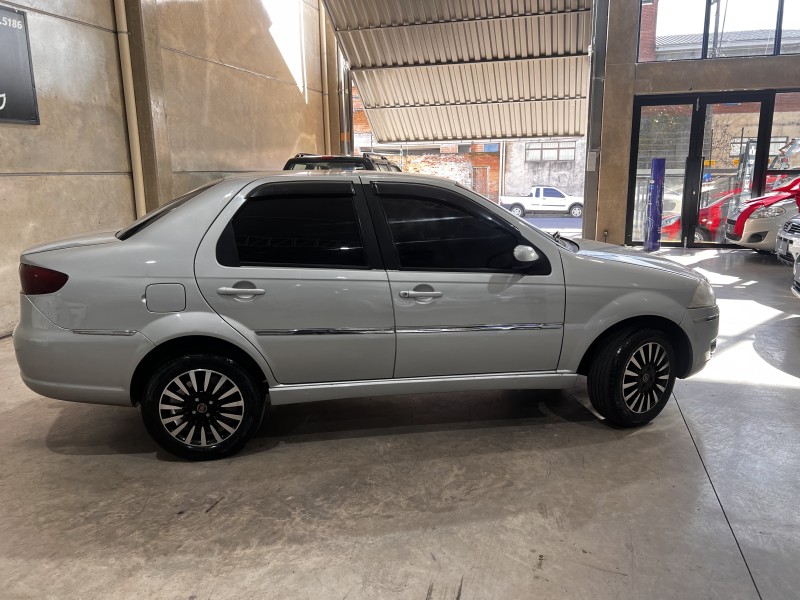 SIENA 1.4 MPI 8V FLEX 4P TETRAFUEL - 2009 - CAXIAS DO SUL