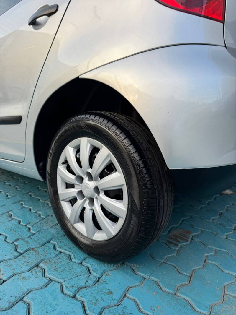 FOX 1.0 MI COMFORTLINE 8V FLEX 4P MANUAL - 2005 - ESTâNCIA VELHA