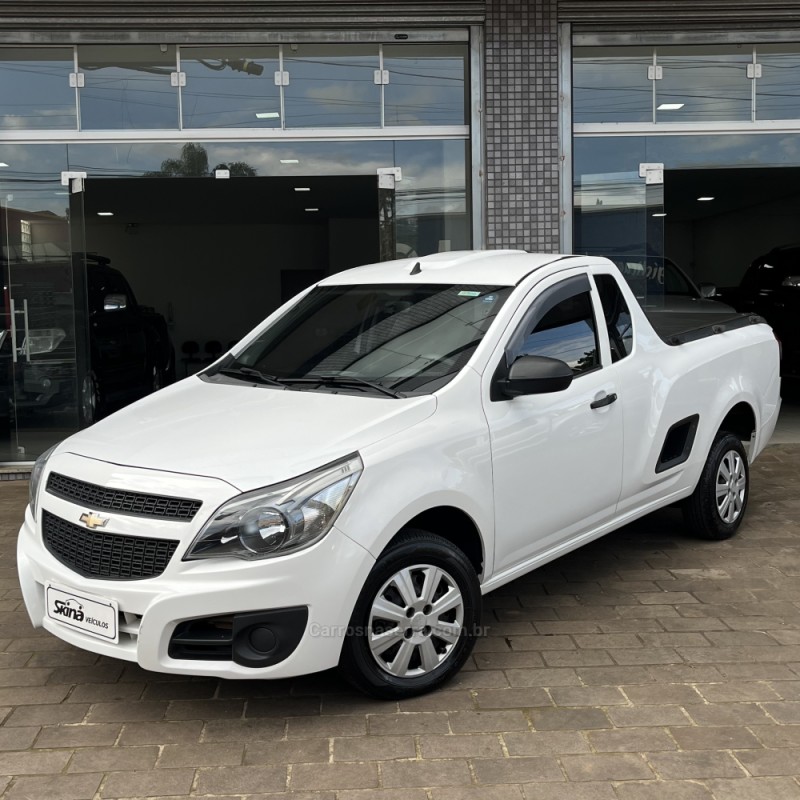 MONTANA 1.4 MPFI LS CS 8V FLEX 2P MANUAL - 2015 - VACARIA