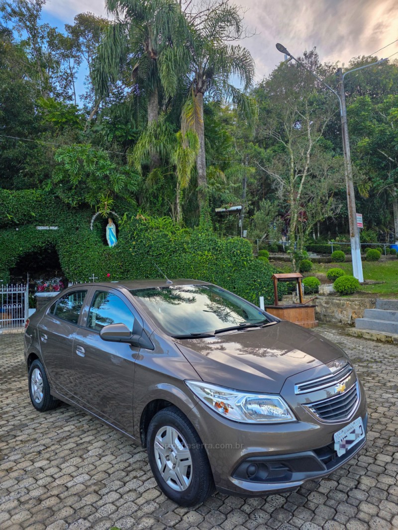 PRISMA 1.0 MPFI LT 8V FLEX 4P MANUAL - 2013 - CAXIAS DO SUL