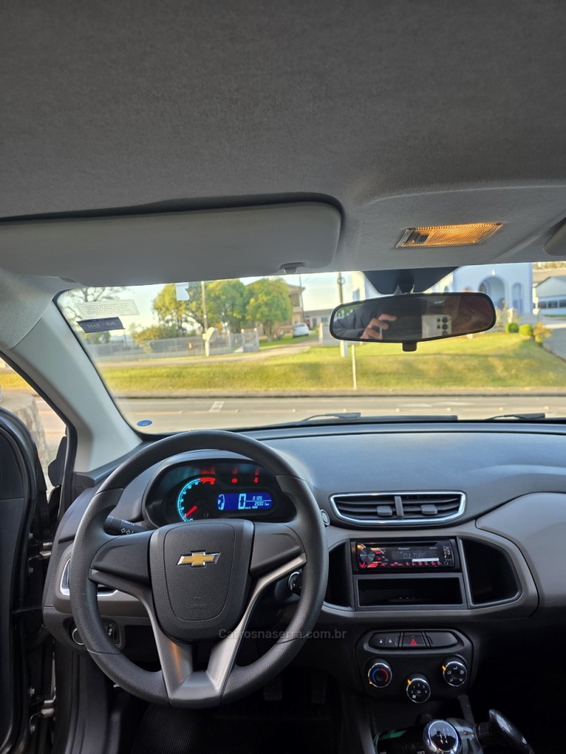 PRISMA 1.0 MPFI LT 8V FLEX 4P MANUAL - 2013 - CAXIAS DO SUL