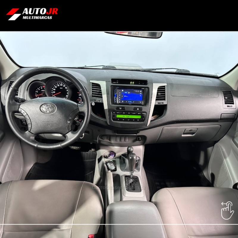 HILUX 3.0 8V SRV 4X4 CD TURBO DIESEL 4P MANUAL - 2010 - VACARIA
