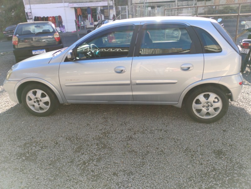 CORSA 1.4 MPFI PREMIUM 8V FLEX 4P MANUAL - 2008 - CAXIAS DO SUL