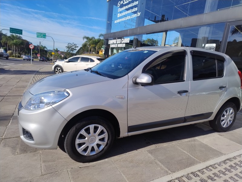 sandero 1.0 expression 16v flex 4p manual 2012 caxias do sul