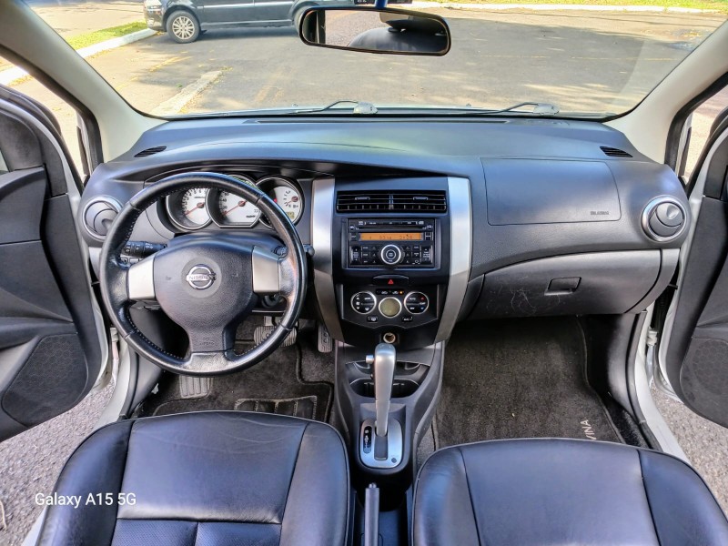 LIVINA 1.8 SL 16V FLEX 4P AUTOMÁTICO - 2013 - NOVO HAMBURGO