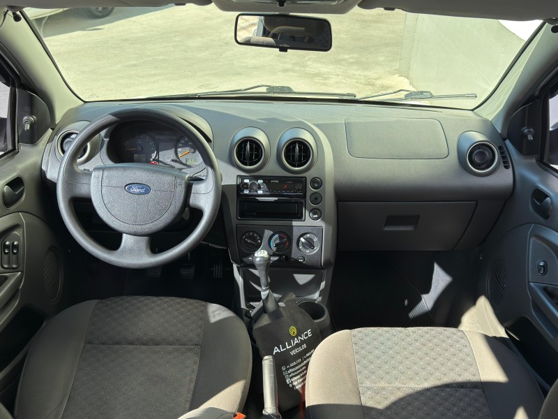 FIESTA 1.0 ROCAM HATCH 8V FLEX 4P MANUAL - 2007 - CAXIAS DO SUL
