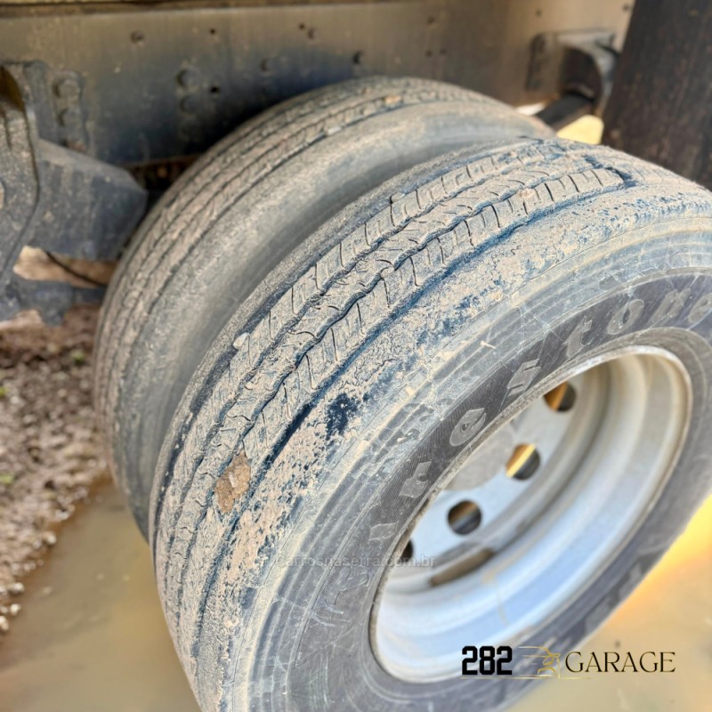 CARGO 2429 E 6X2 TURBO - 2013 - FARROUPILHA
