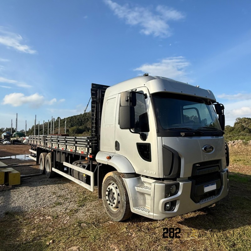 cargo 2429 e 6x2 turbo 2013 farroupilha