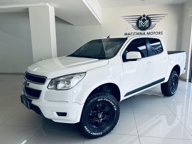 S10 2.4 LT 4X2 CD 8V FLEX 4P MANUAL - 2014 - CAXIAS DO SUL