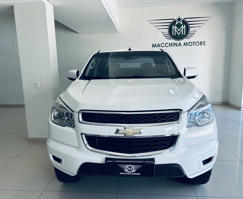 S10 2.4 LT 4X2 CD 8V FLEX 4P MANUAL - 2014 - CAXIAS DO SUL