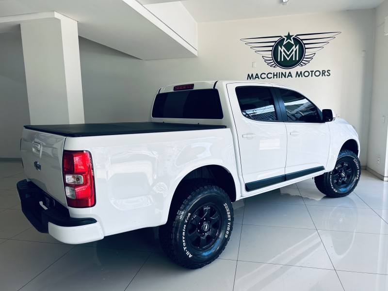 S10 2.4 LT 4X2 CD 8V FLEX 4P MANUAL - 2014 - CAXIAS DO SUL