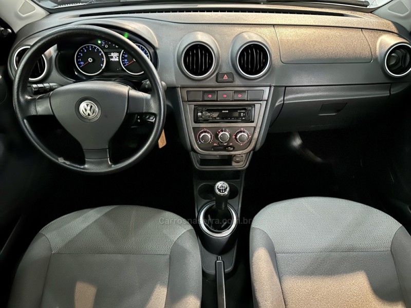VOYAGE 1.0 MI 8V FLEX 4P MANUAL - 2010 - NOVO HAMBURGO