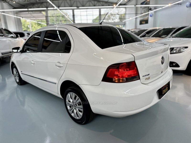 VOYAGE 1.0 MI 8V FLEX 4P MANUAL - 2010 - NOVO HAMBURGO