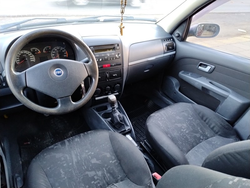 PALIO 1.8 MPI R 8V FLEX 4P MANUAL - 2005 - VACARIA