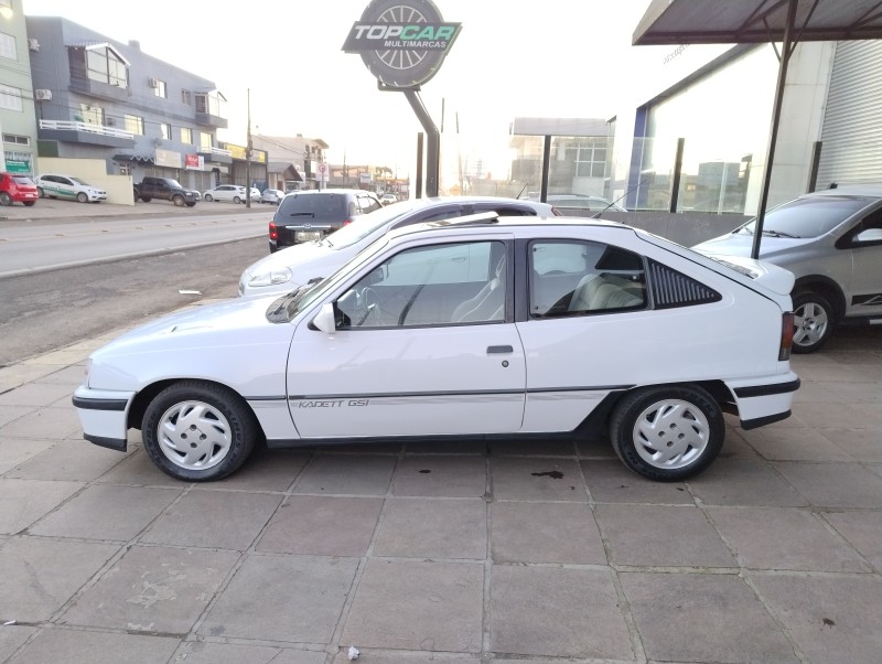 KADETT 2.0 MPFI GSI 8V GASOLINA 2P MANUAL - 1993 - VACARIA