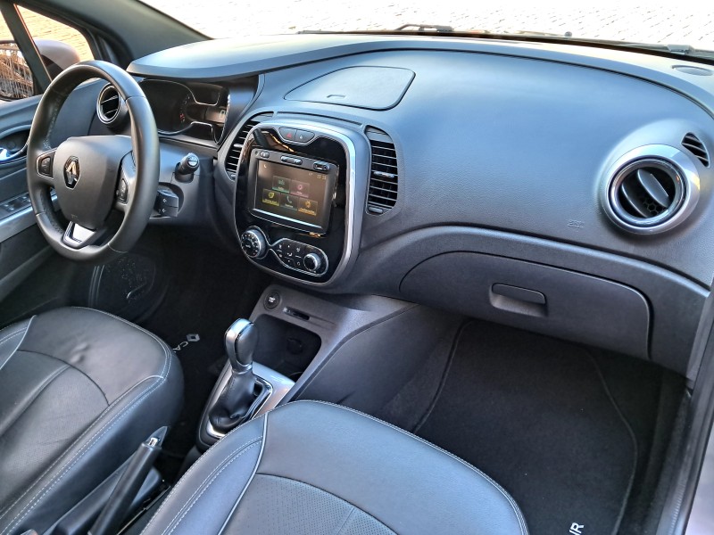 CAPTUR 1.6 16V INTENSE BOSE FLEX 4P AUTOMÁTICO - 2021 - CAXIAS DO SUL
