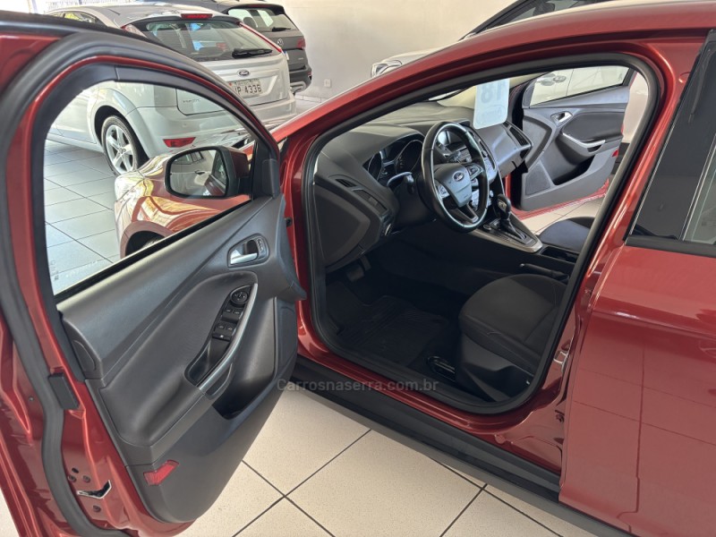 FOCUS 2.0 SE SEDAN 16V FLEX 4P AUTOMÁTICO - 2018 - BENTO GONçALVES