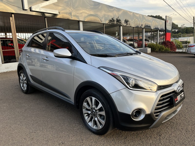 HB20X 1.6 16V PREMIUM FLEX 4P AUTOMÁTICO - 2017 - BOM PRINCíPIO