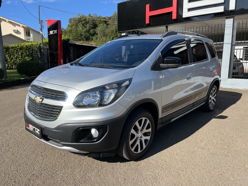 spin 1.8 activ 8v flex 4p automatico 2017 bom principio