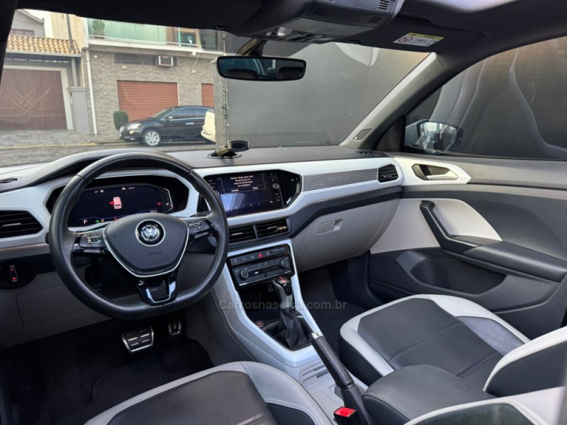 T-CROSS 1.4 HIGHLINE TSI 16V FLEX 4P AUTOMÁTICO - 2020 - ESTâNCIA VELHA