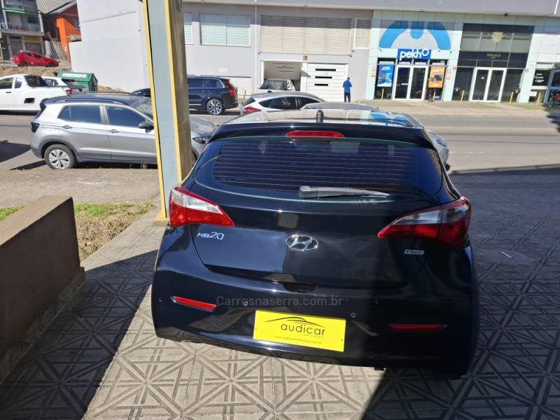 HB20 1.6 PREMIUM 16V FLEX 4P MANUAL - 2013 - CAXIAS DO SUL