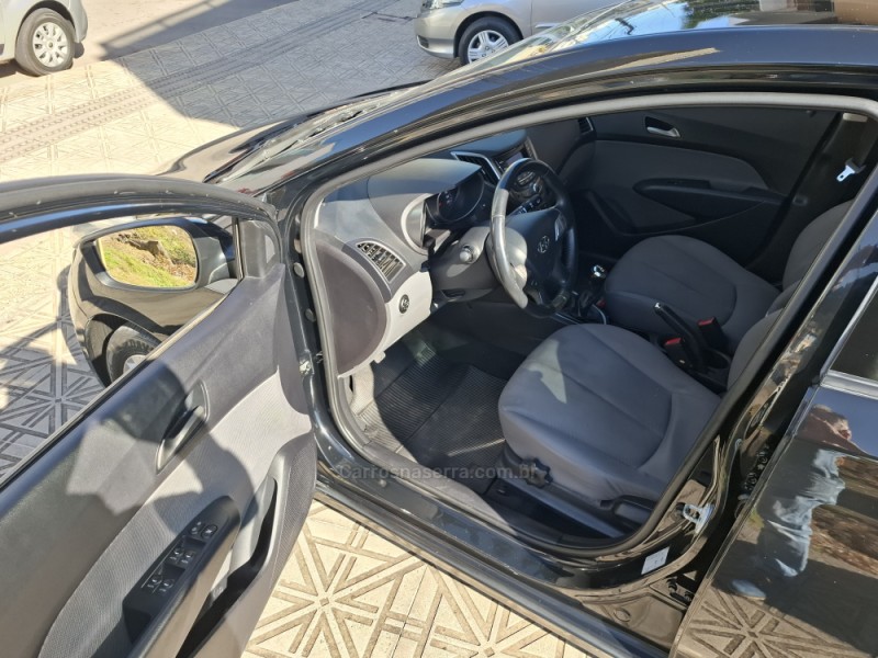 HB20 1.6 PREMIUM 16V FLEX 4P MANUAL - 2013 - CAXIAS DO SUL