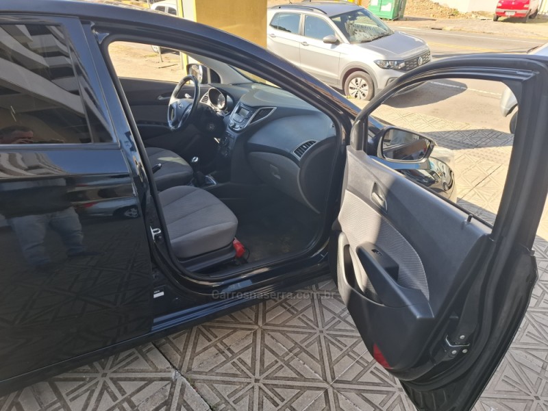 HB20 1.6 PREMIUM 16V FLEX 4P MANUAL - 2013 - CAXIAS DO SUL
