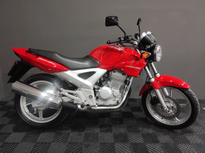 cb 250f twister 2005 novo hamburgo