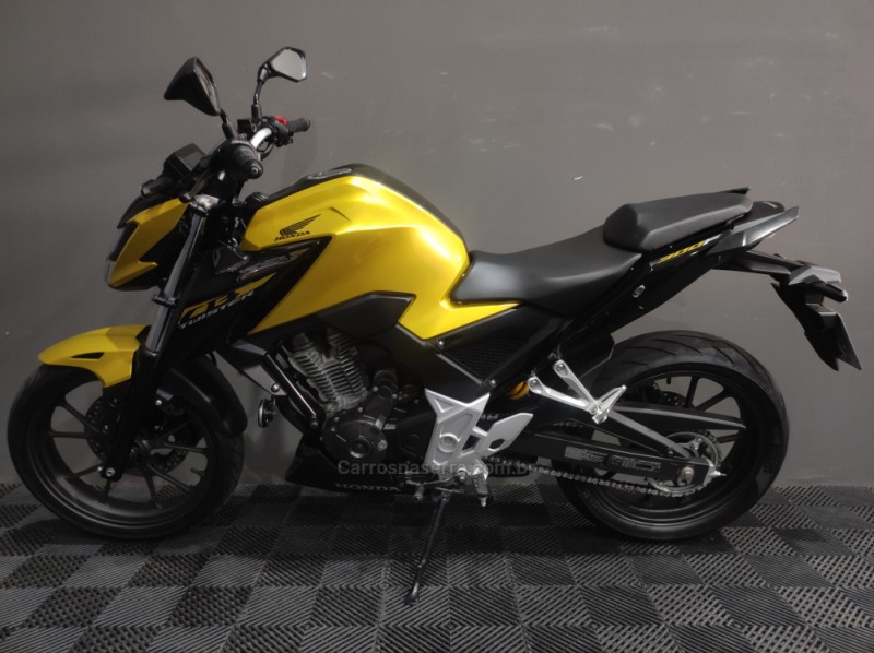 CB 300F TWISTER ABS - 2023 - NOVO HAMBURGO