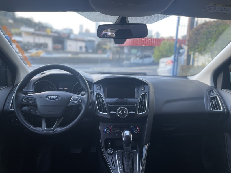 FOCUS 2.0 TITANIUM 16V FLEX 4P AUTOMÁTICO - 2016 - CAXIAS DO SUL