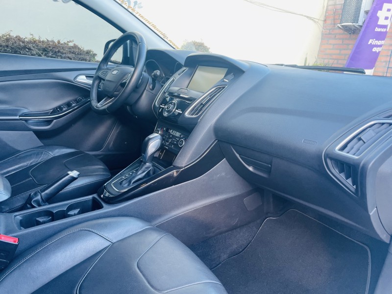 FOCUS 2.0 TITANIUM 16V FLEX 4P AUTOMÁTICO - 2016 - CAXIAS DO SUL