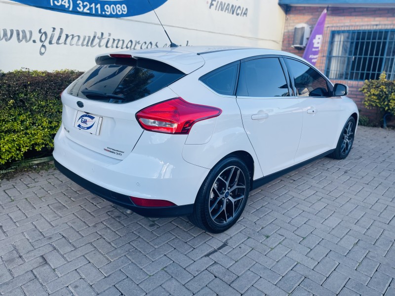 FOCUS 2.0 TITANIUM 16V FLEX 4P AUTOMÁTICO - 2016 - CAXIAS DO SUL
